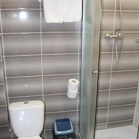 Hotel Fire 3*